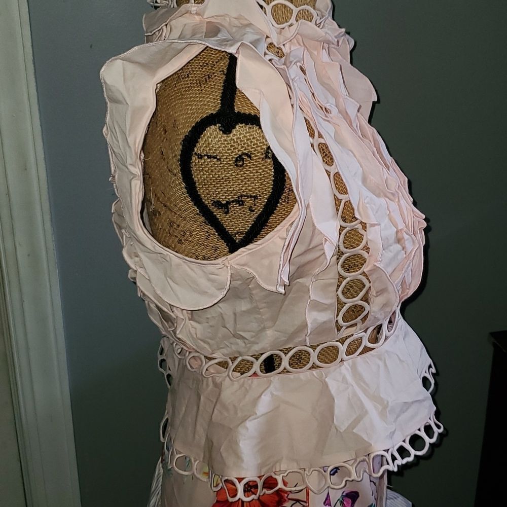 Pink cut out blouse - Picture 2 of 8